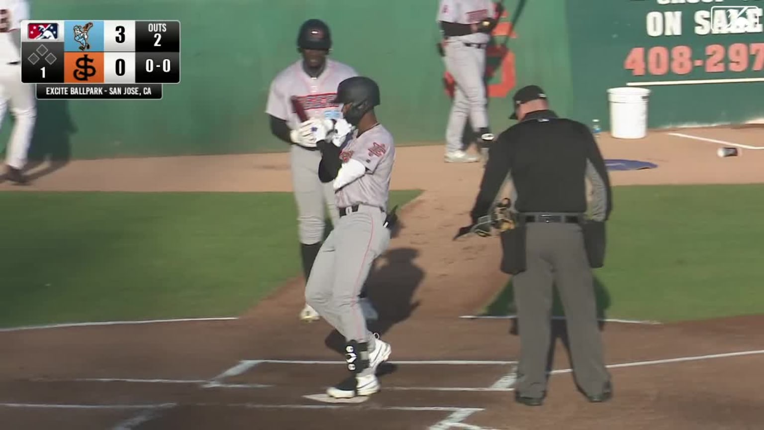 Denzer Guzman's solo home run 04/20/2023