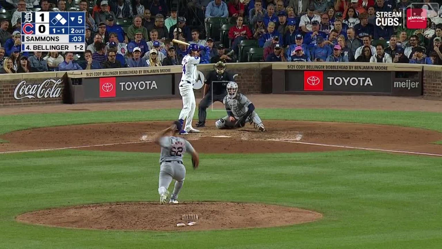 Cody Bellinger doubles (17) on a sharp line drive to right fielder Matt ...