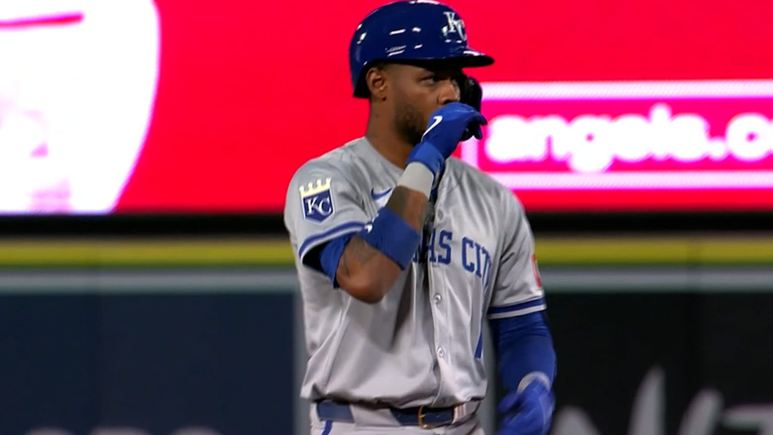 Maikel Garcia’s two-run double | 05/09/2024 | Kansas City Royals