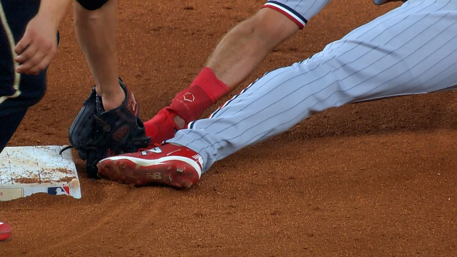 Joey Gallo is confirmed out at second after review | 09/02/2023 | San ...
