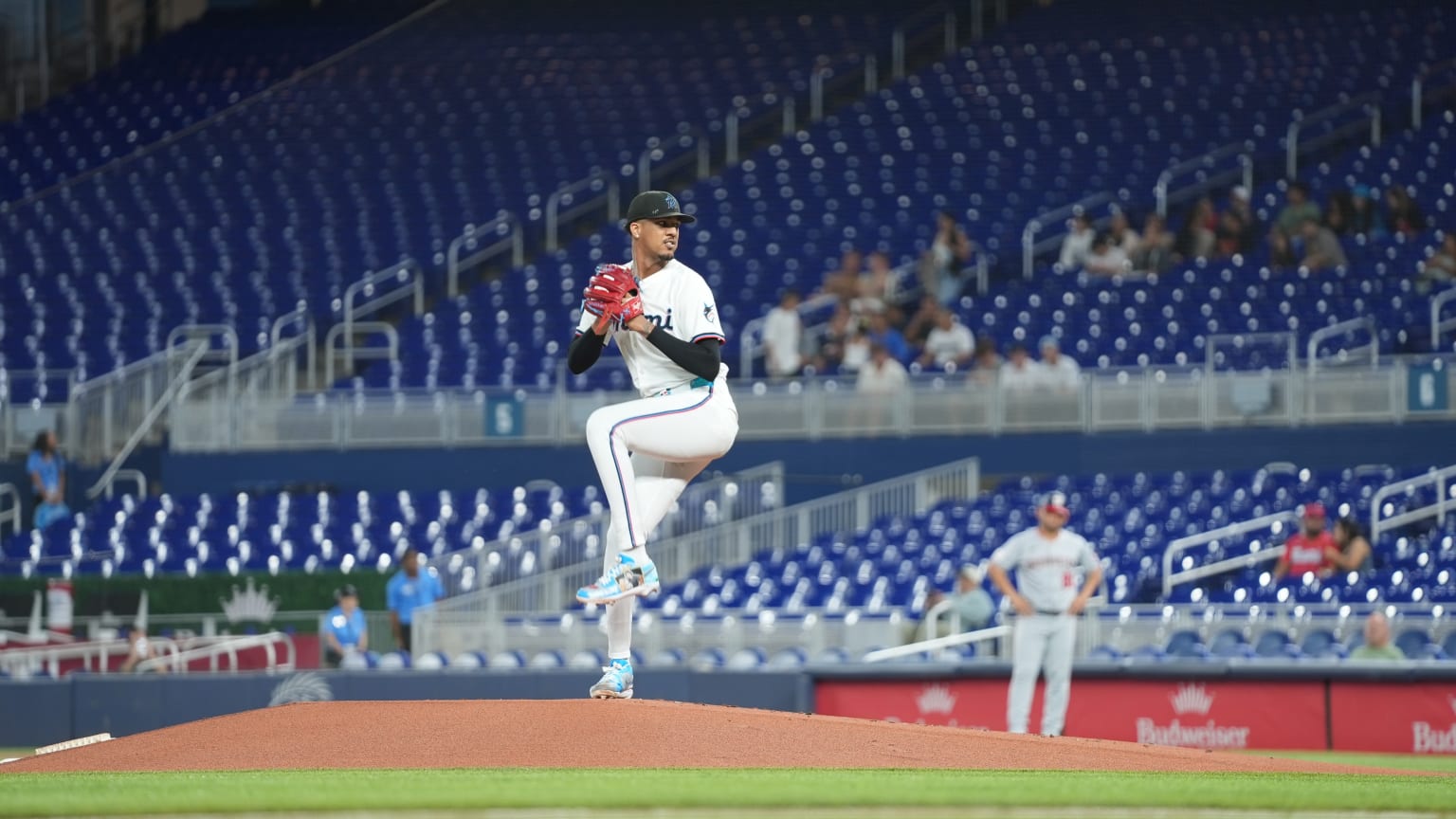 Eury Pérez, Walker Buehler Eury Pérez, Walker Buehler 2024 Topps Big League FoilFractor