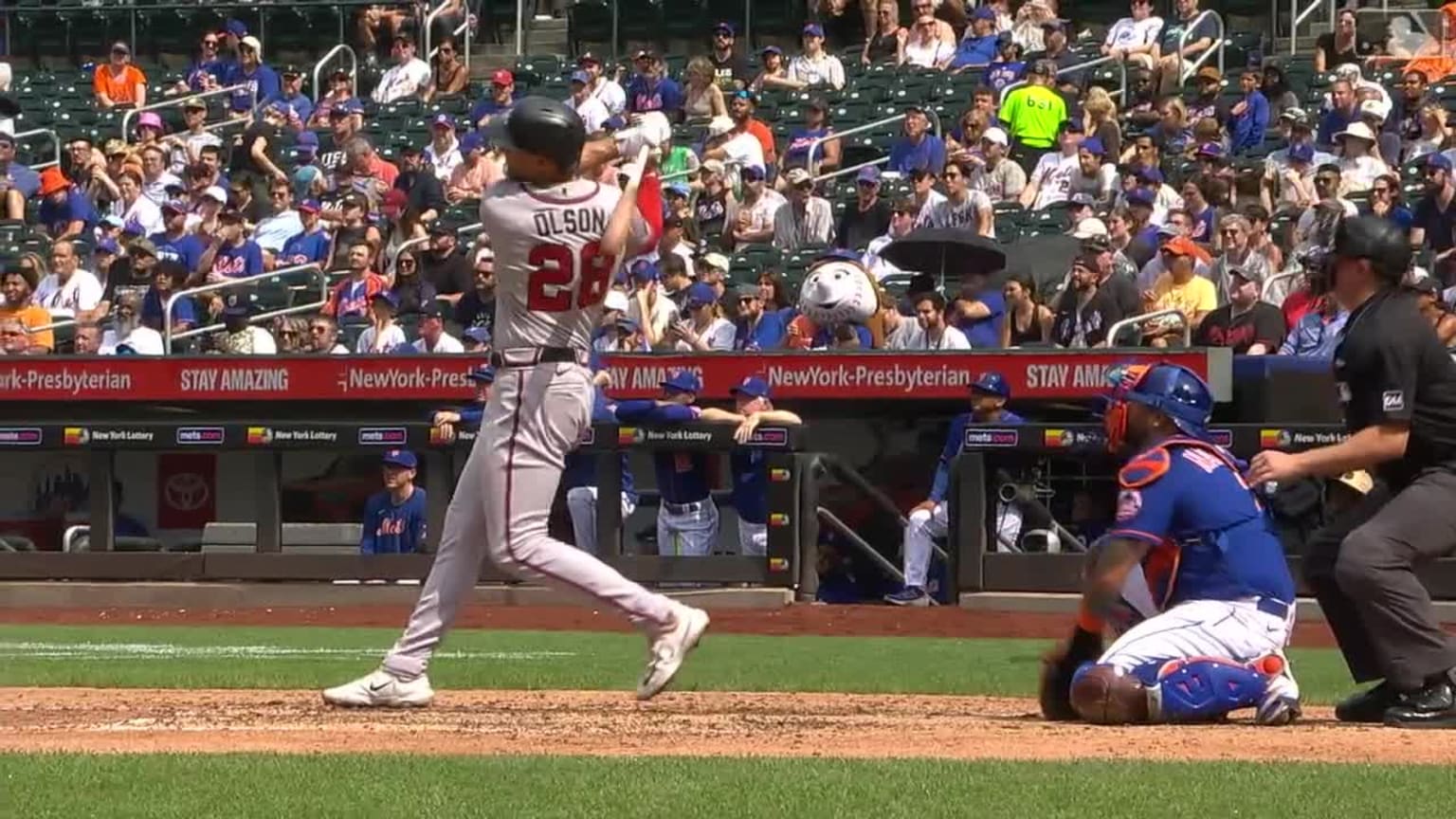 Matt Olson drills a three-run homer in the 6th inning | 08/12/2023 ...