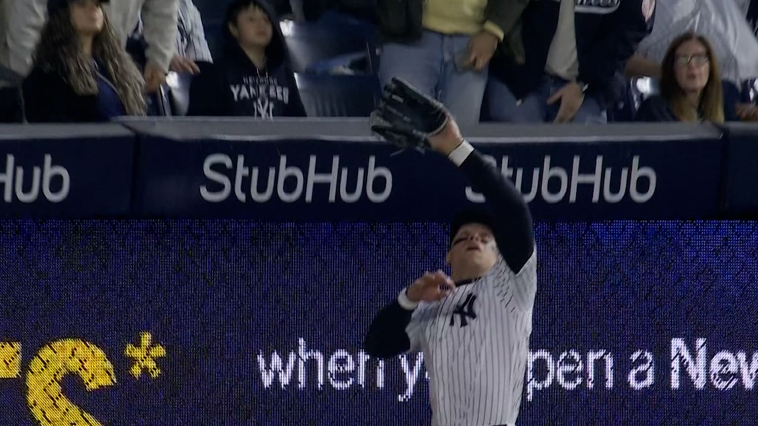 Aaron Judge's jumping grab | 04/04/2026 | MLB.com