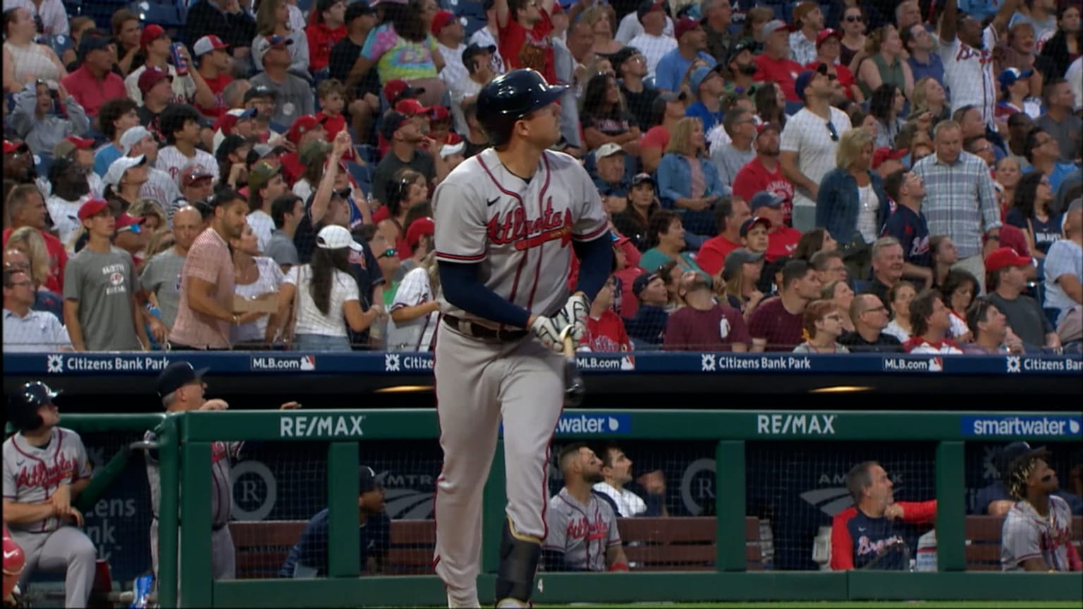 Austin Riley cranks a solo home run to tie the game 06/20/2023