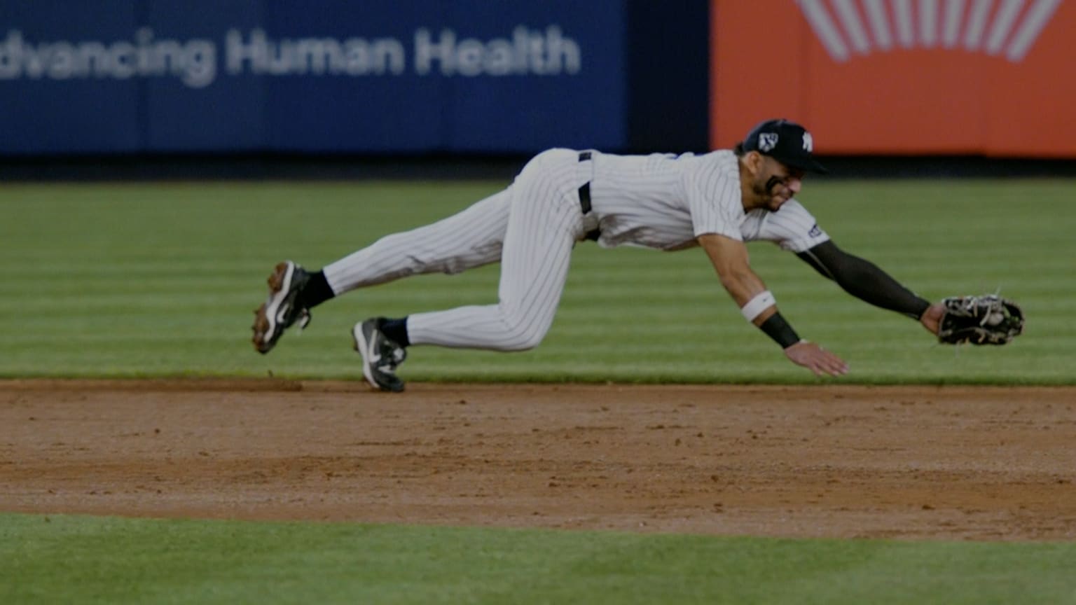 José Caballero's dive and spinning throw | 04/15/2026 | New York Yankees