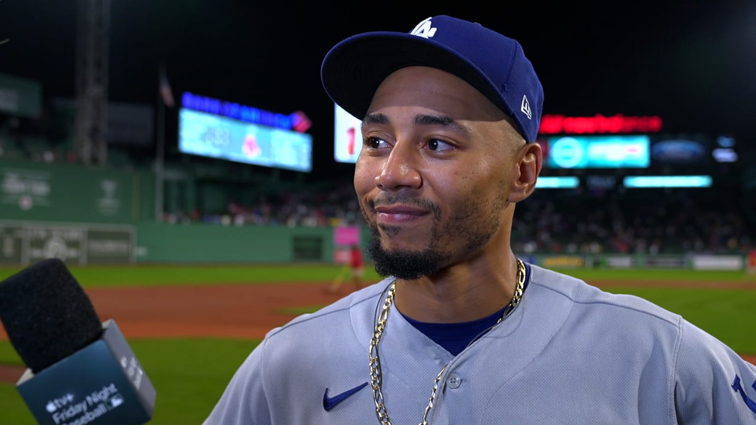 Mookie Betts speaks about his return to Fenway Park 08/25/2023 Los