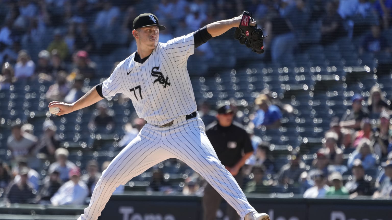 Chris Flexen strikes out Eric Wagaman 09/26/2024 Chicago White Sox