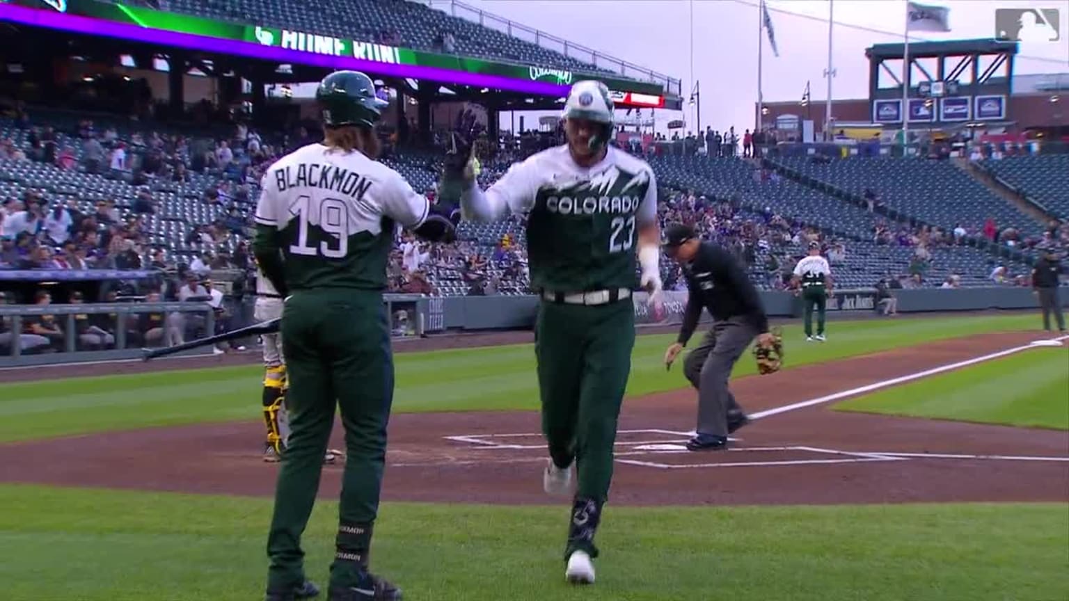 Kris Bryant's solo home run (3) 04/18/2023