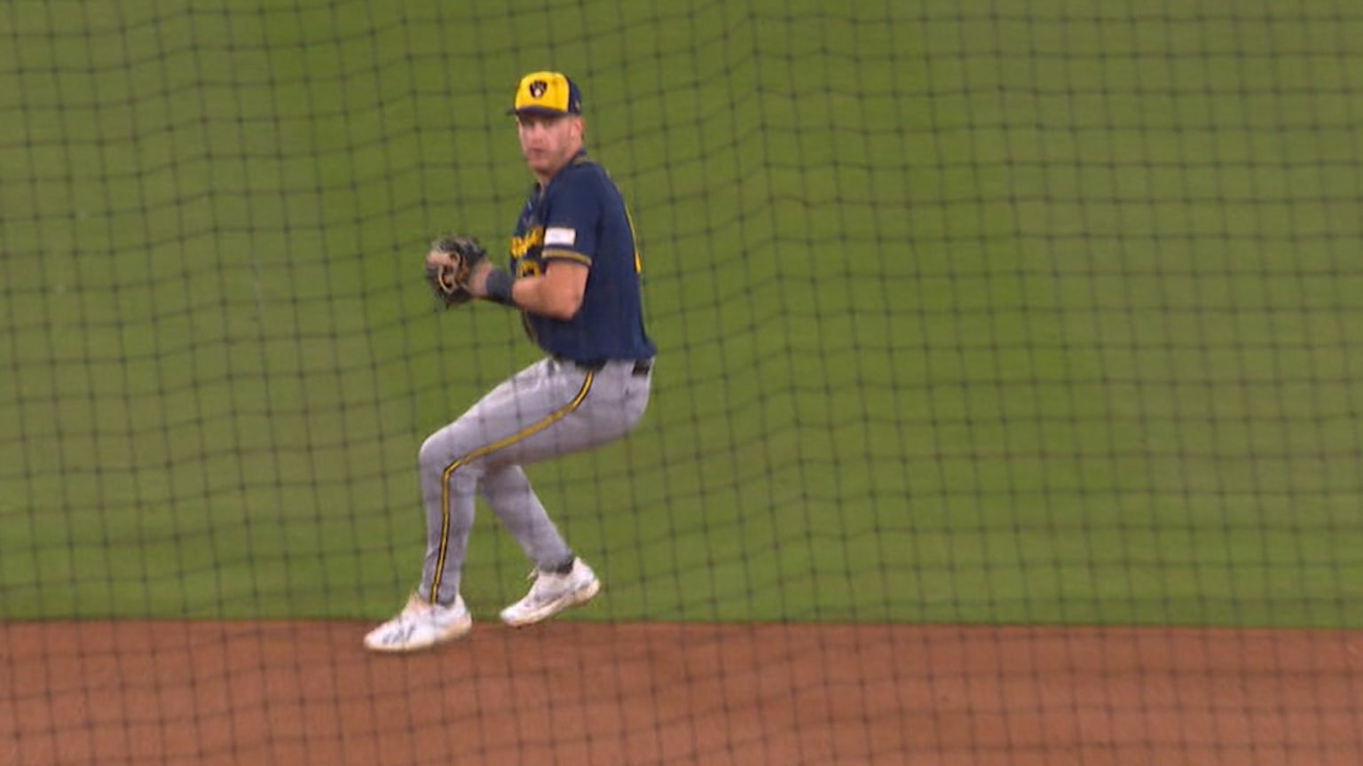 Cooper Pratt's sweet stop at short | 10/15/2026 | Minnesota Twins