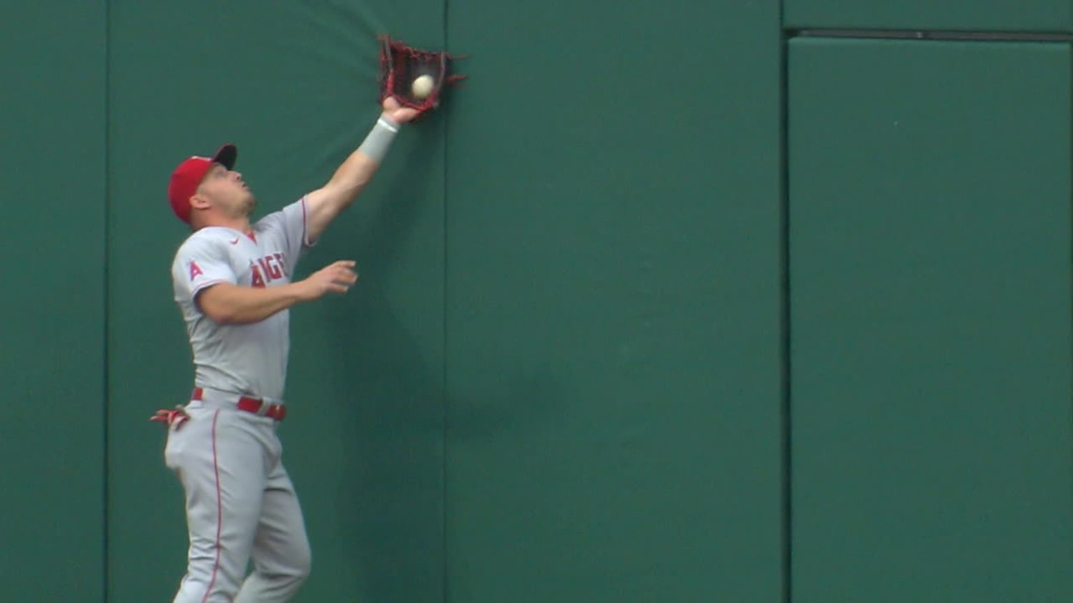 [分享] 今日Mike Trout 跑出追平分