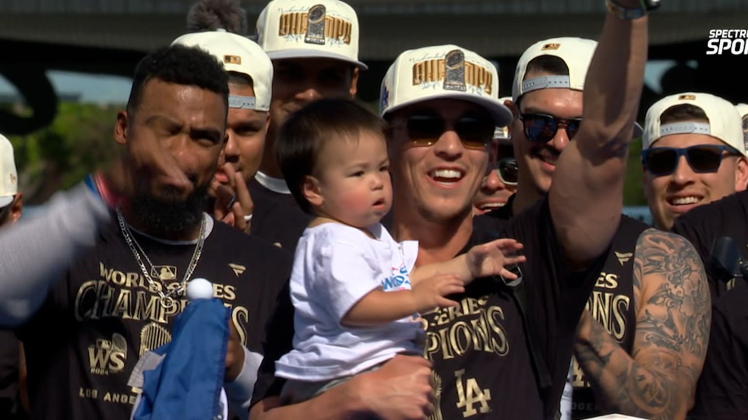 Tommy Edman on being welcomed in by the fans | 11/01/2024 | MLB.com