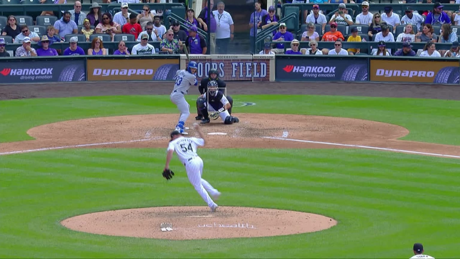 Dodgers take the lead on a balk 09/29/2024 Los Angeles Dodgers