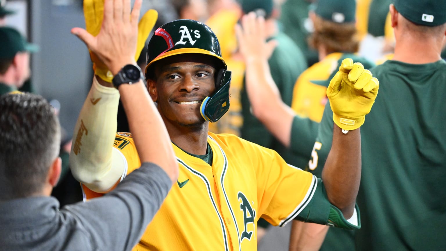 Denzel Clarke's first Major League home run | 05/31/2025 | Athletics
