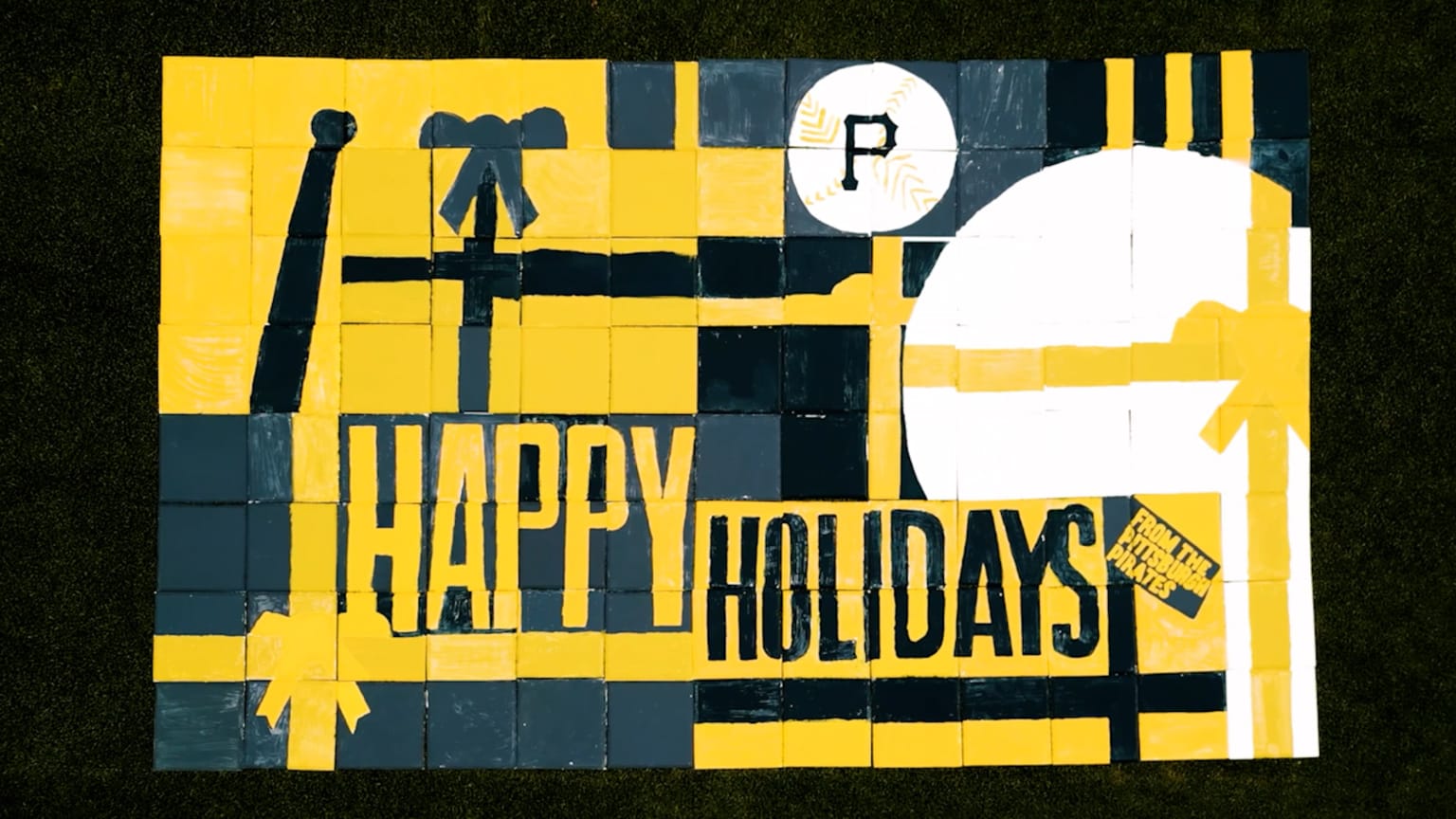 Happy Holidays, from the Pirates! 12/19/2022 Pittsburgh Pirates