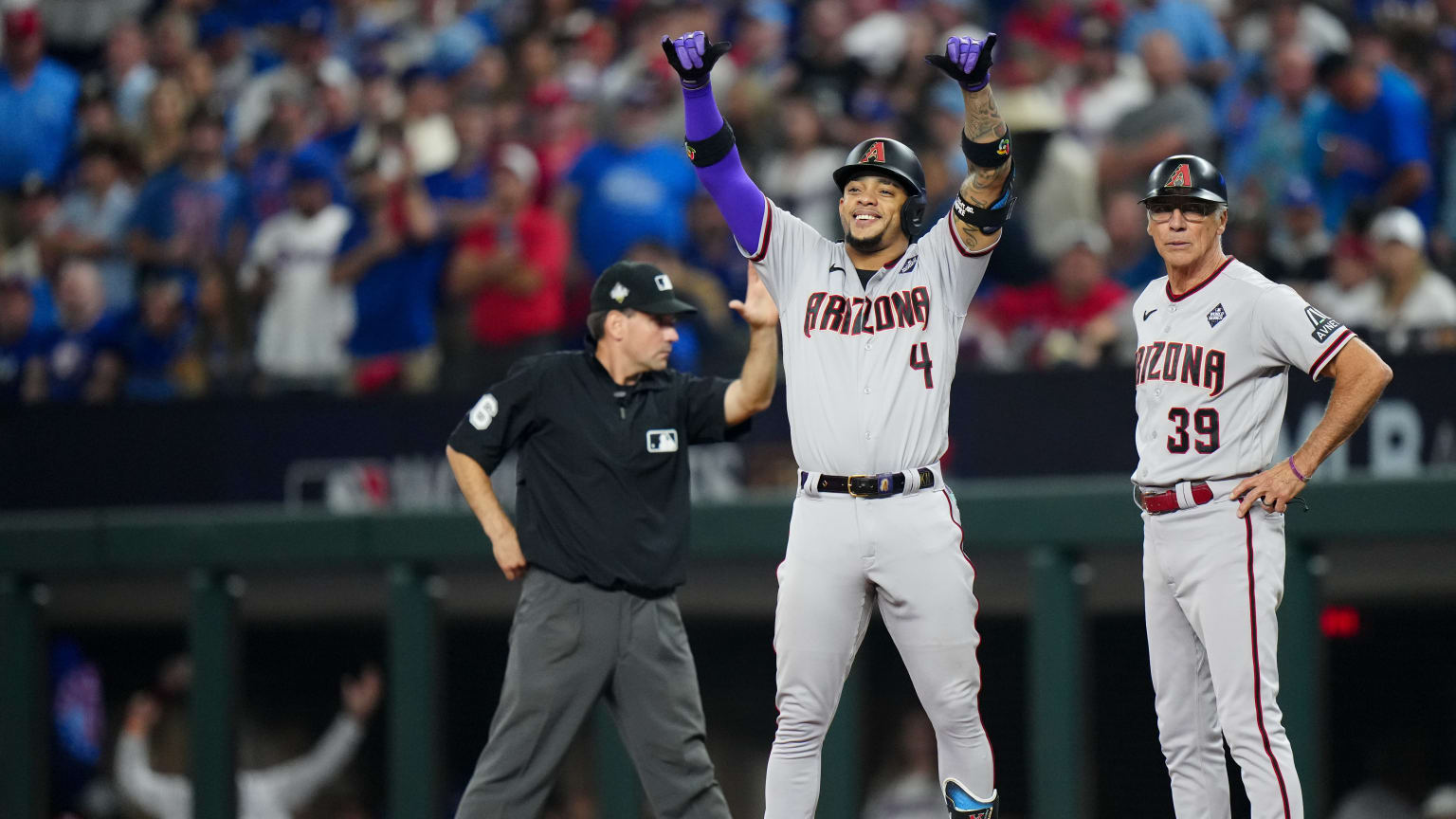 Ketel Marte breaks postseason hitting streak record 10/28/2023 MLB com