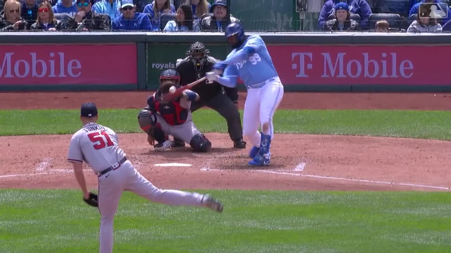 Franmil Reyes grounds an RBI single to left field | 04/16/2023 | Kansas ...