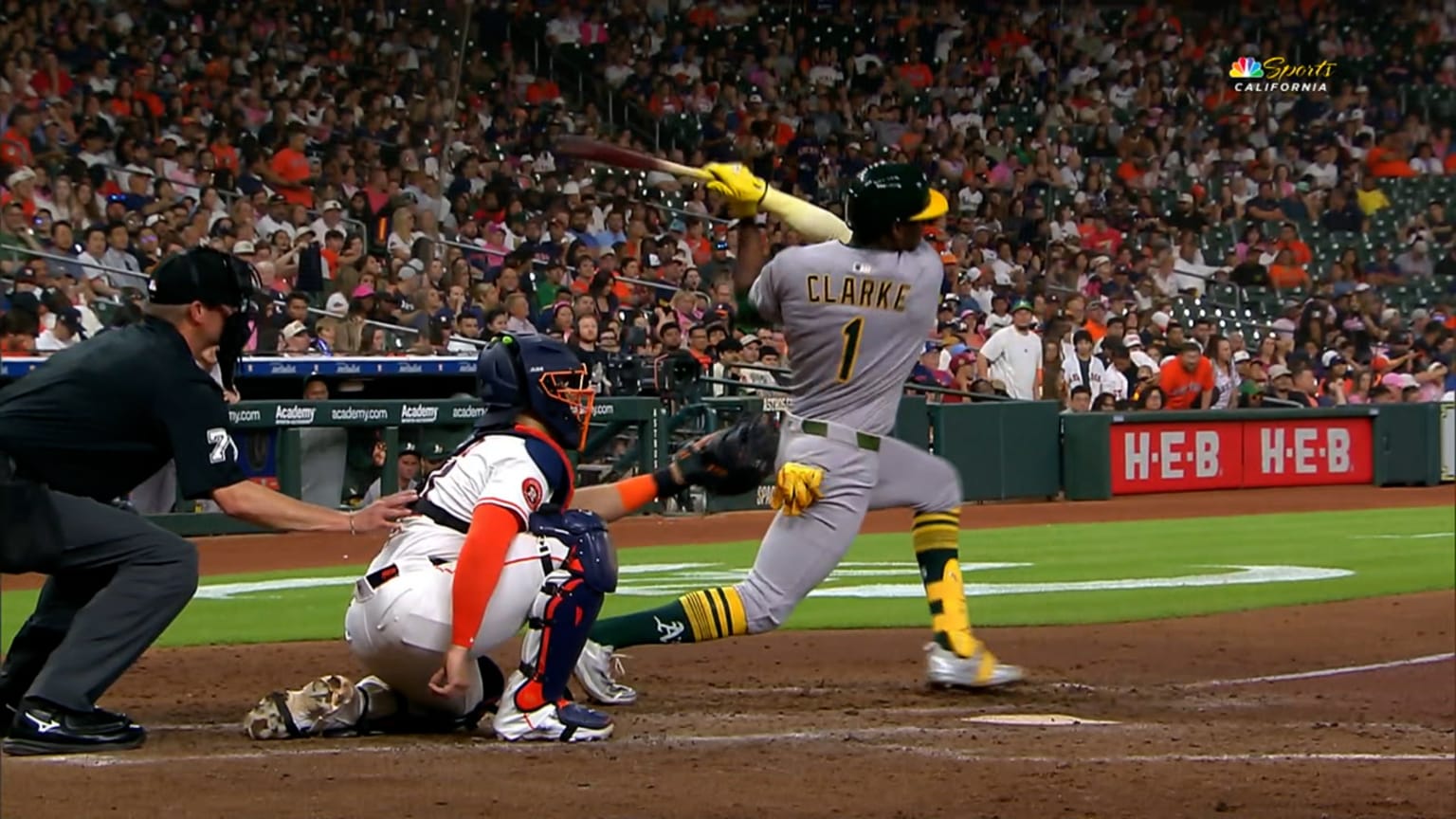 Denzel Clarke's first career hit | 05/27/2025 | Athletics