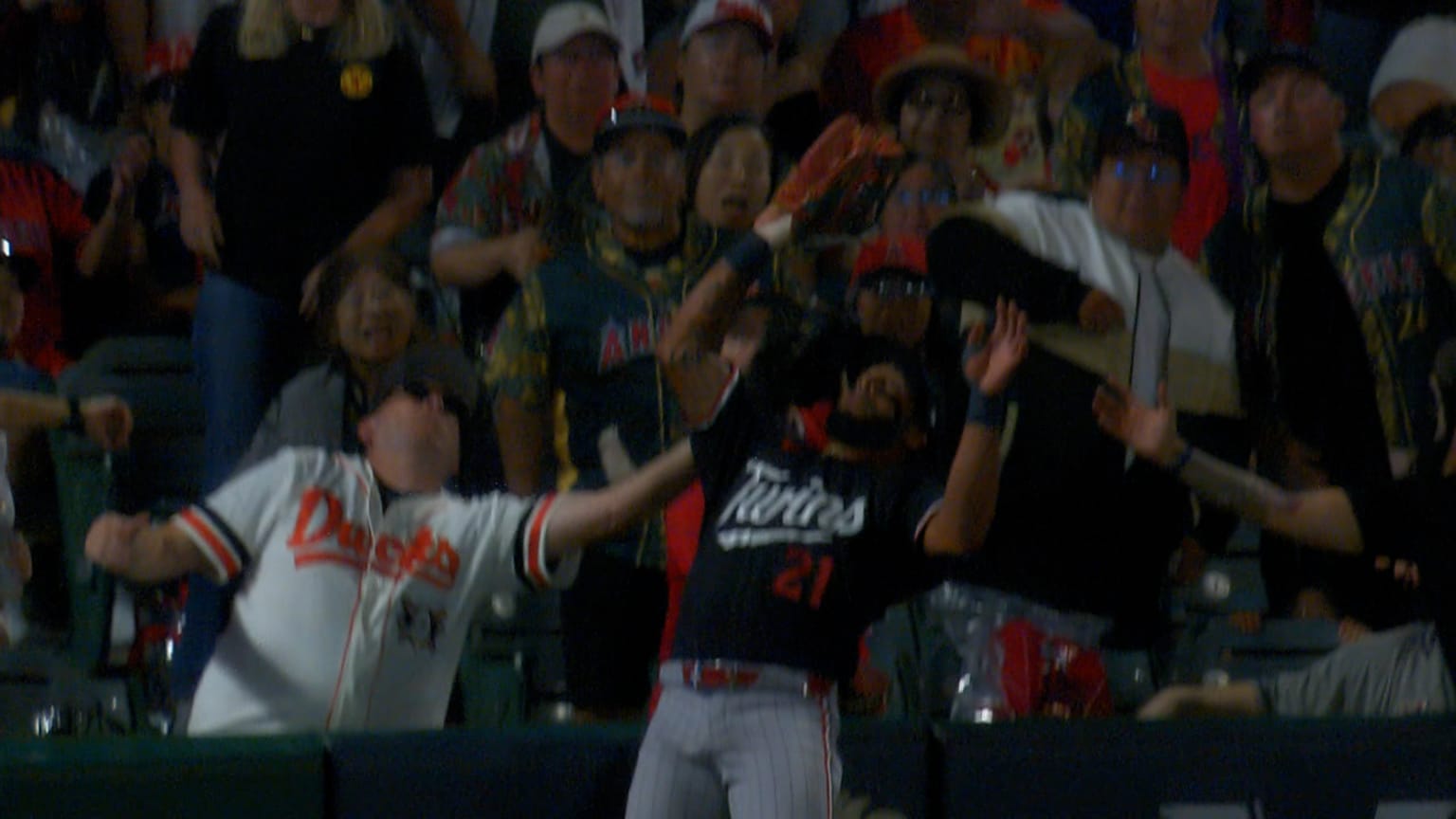 Emmanuel Rodriguez's home run robbery | 09/18/2026 | Tampa Bay Rays