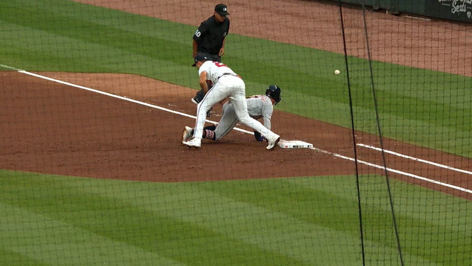 Jace Jung scores on JR Ritchie's error | 04/29/2026 | Detroit Tigers