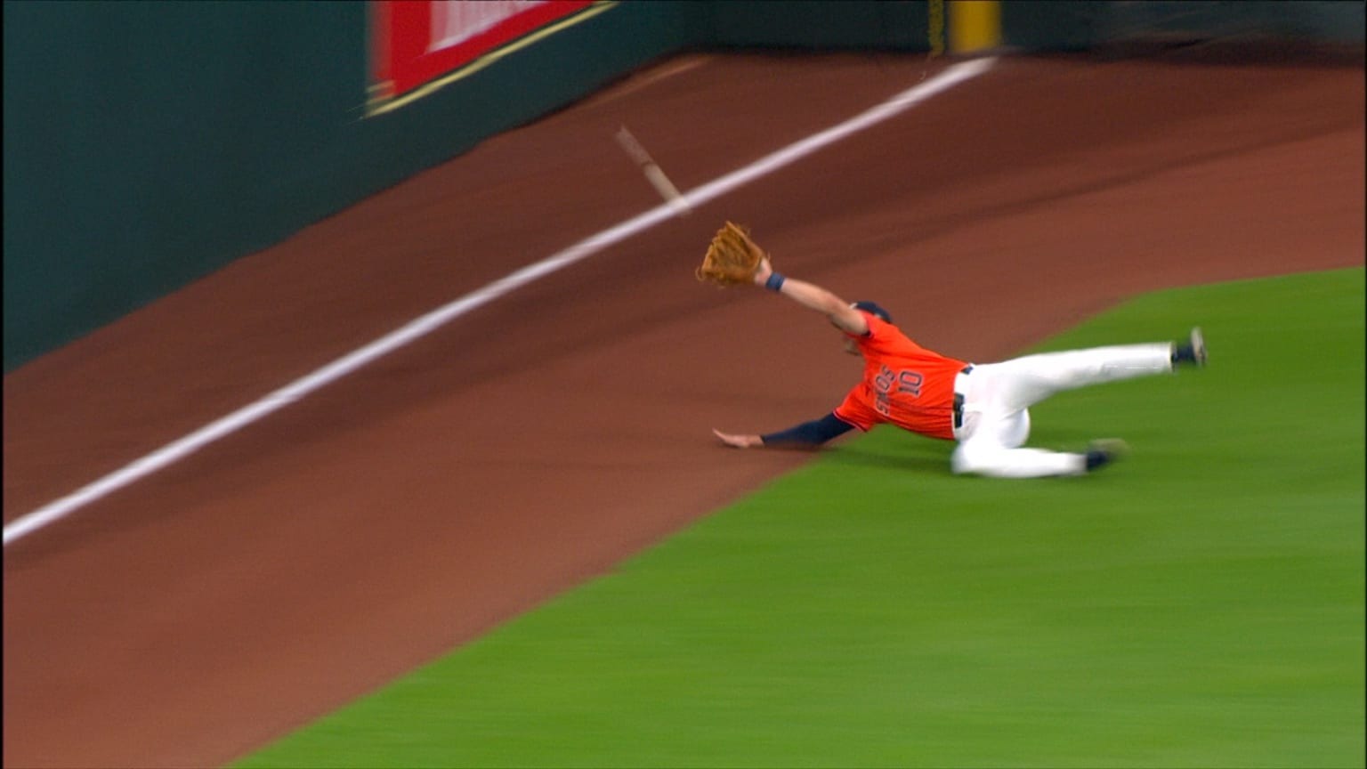 Joey Loperfido's incredible catch | 06/21/2024 | Houston Astros