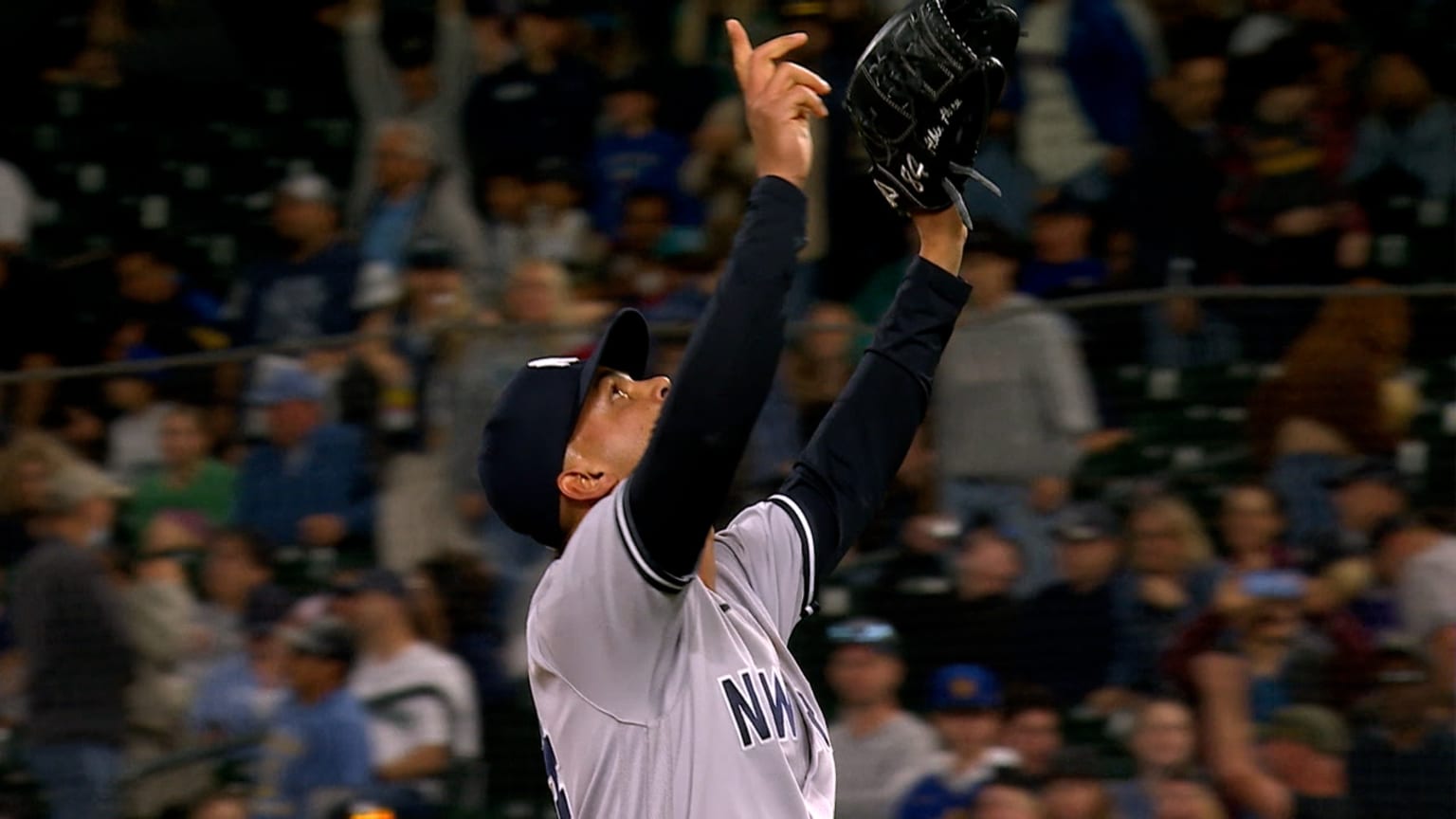 Albert Abreu retires France to seal 10-4 win | 05/29/2023 | New York