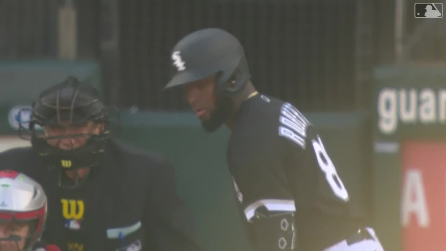 Luis Robert Jr DEMOLISHES a Three-Run Home Run!, 25th HR of 2023, Chicago  White Sox