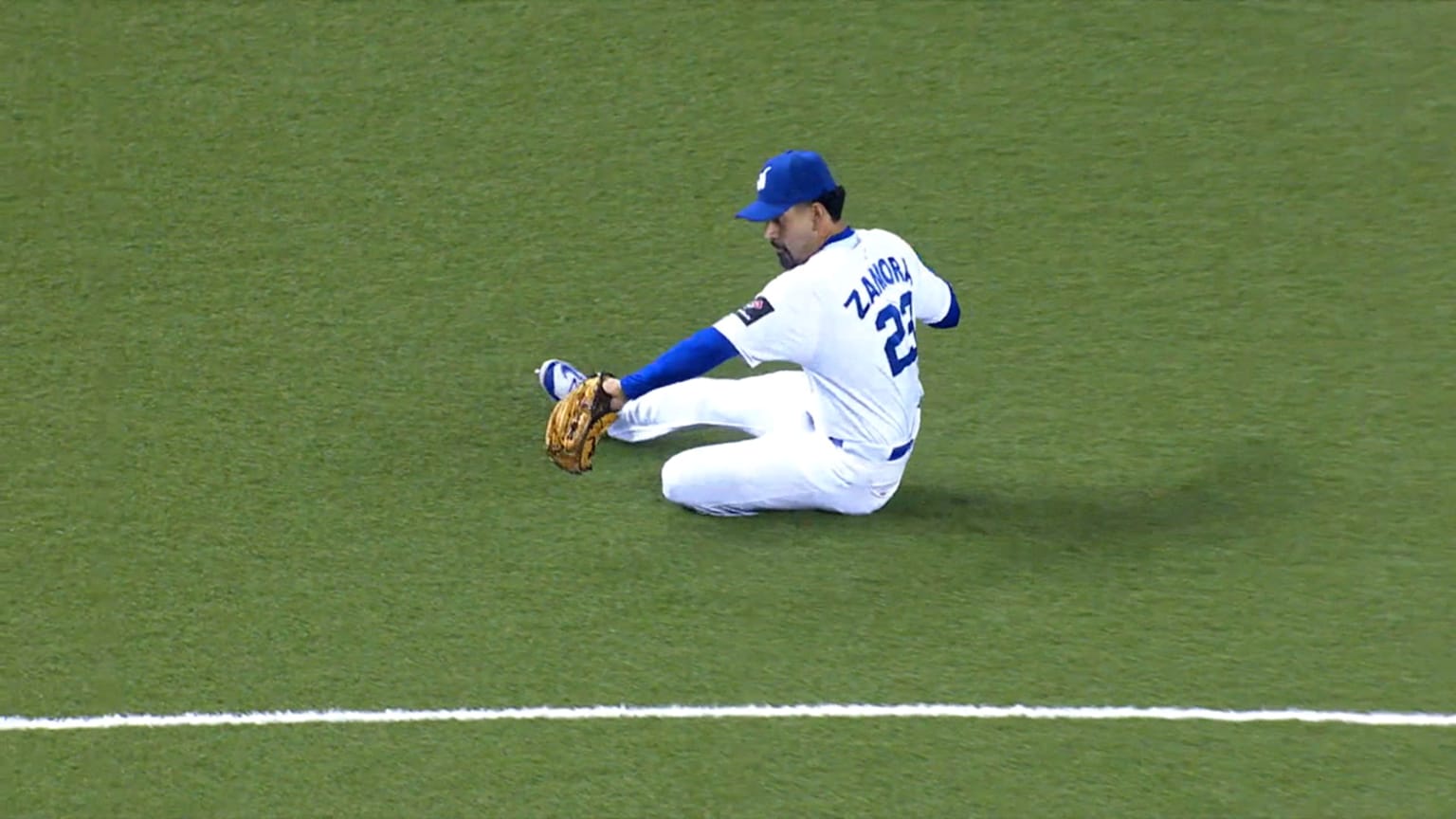 Freddy Zamora's sliding stop | 02/21/2025 | MLB.com