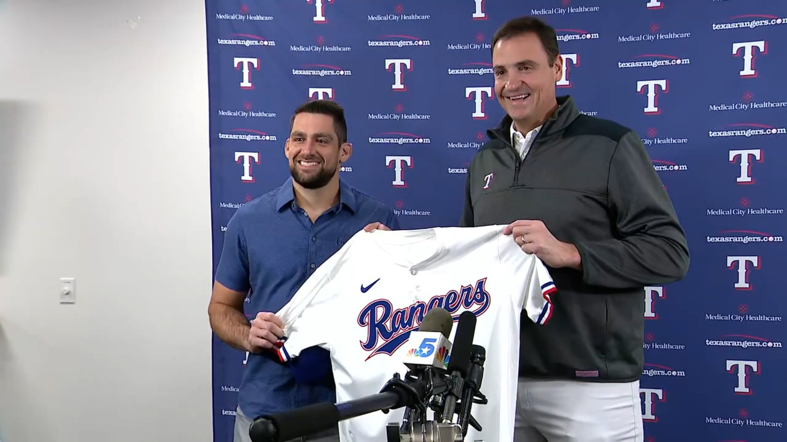 Nathan Eovaldi on resigning with the Rangers 12/13/2024 Texas Rangers