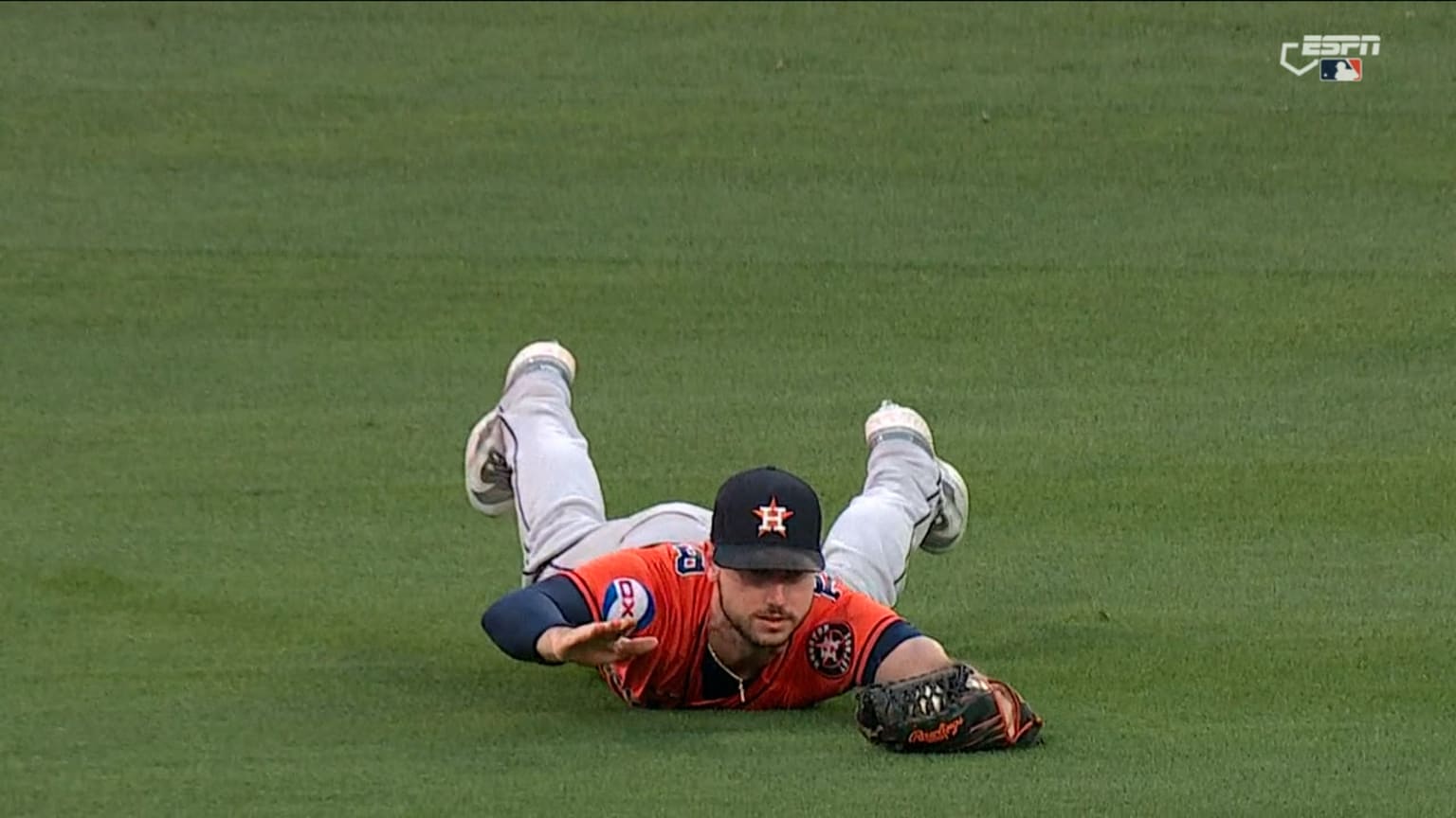 Kyle Tucker's diving catch gives the Astros the win 07/16/2023 MLB