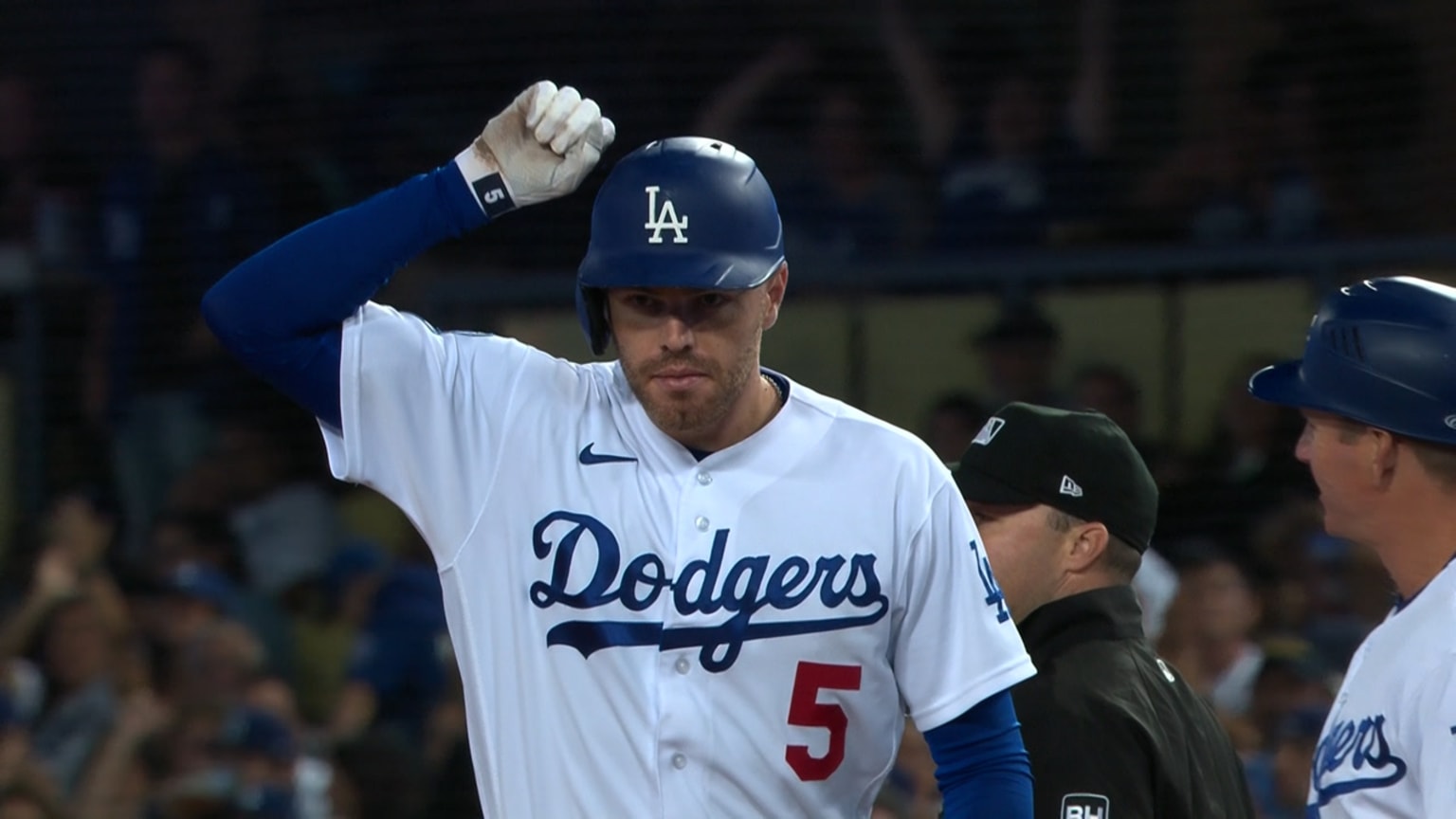 Freddie Freeman's RBI single | 10/01/2022 | Los Angeles Dodgers