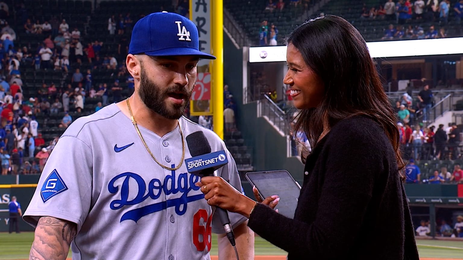 Tanner Scott on his save | 04/20/2025 | Los Angeles Dodgers