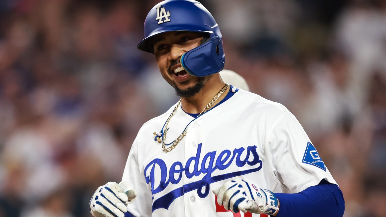 Mookie Betts Powers Los Angeles Dodgers with Stunning Two-Run Home Run