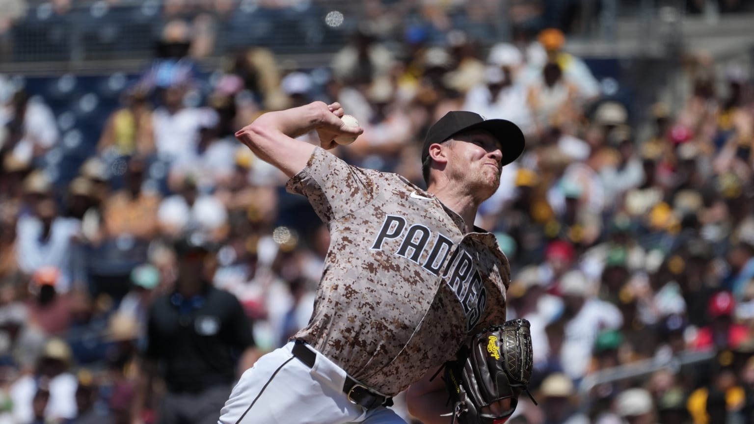 Nick Pivetta strikes out eight in solid outing 07/13/2025 San Diego Padres