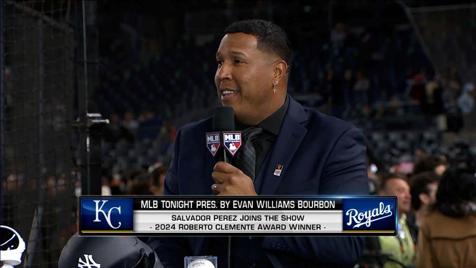 Salvador Perez on 2024 Roberto Clemente Award, more | 10/28/2024 ...
