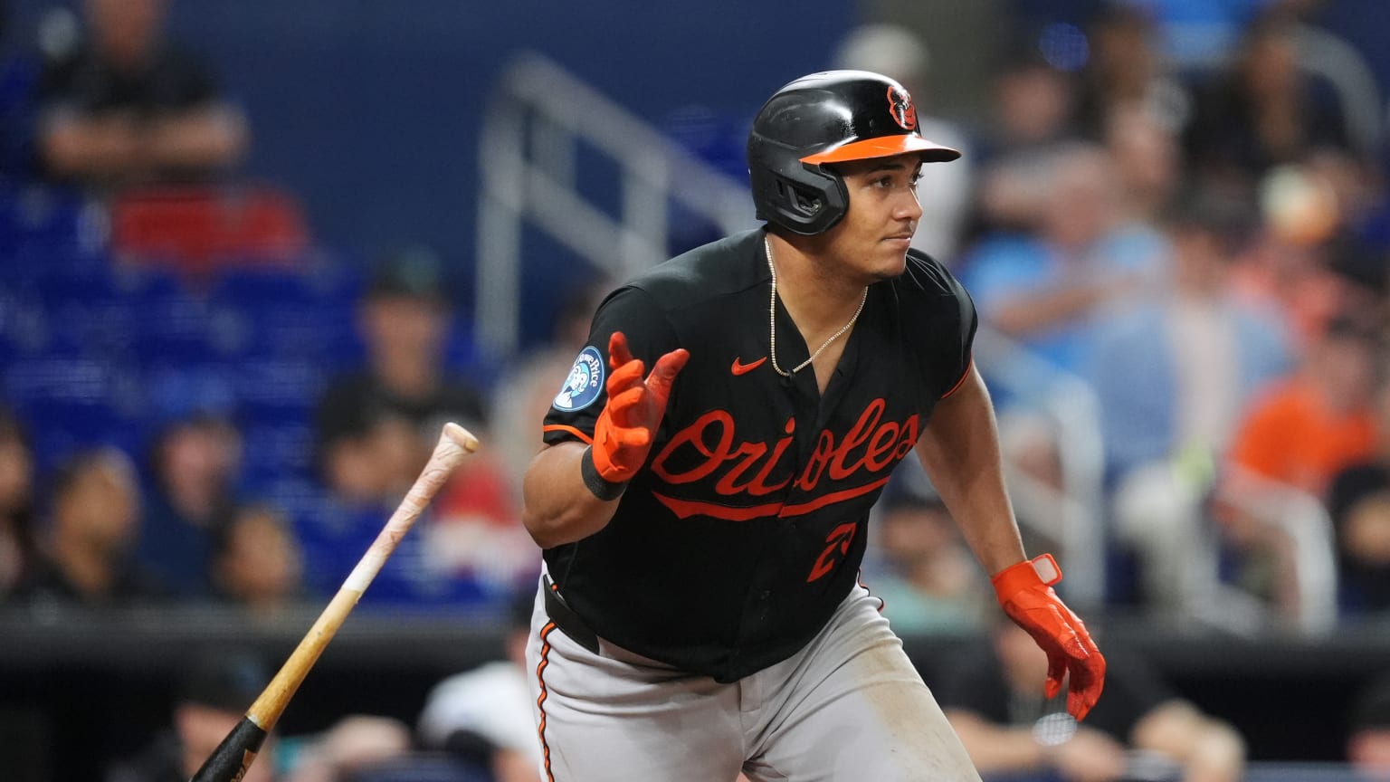 Samuel Basallo pega triple remolcador | 05/05/2026 | Los Orioles de ...