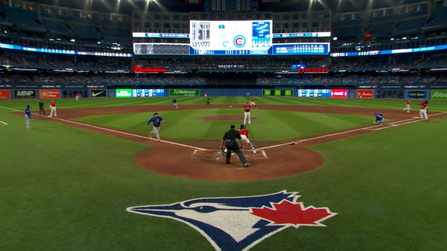 Blue Jays turn a double play, 04/25/2022