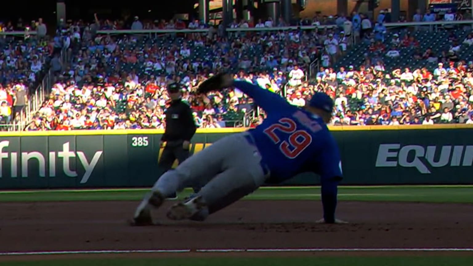 Michael Busch's smooth backhanded stop | 05/14/2026 | Chicago Cubs