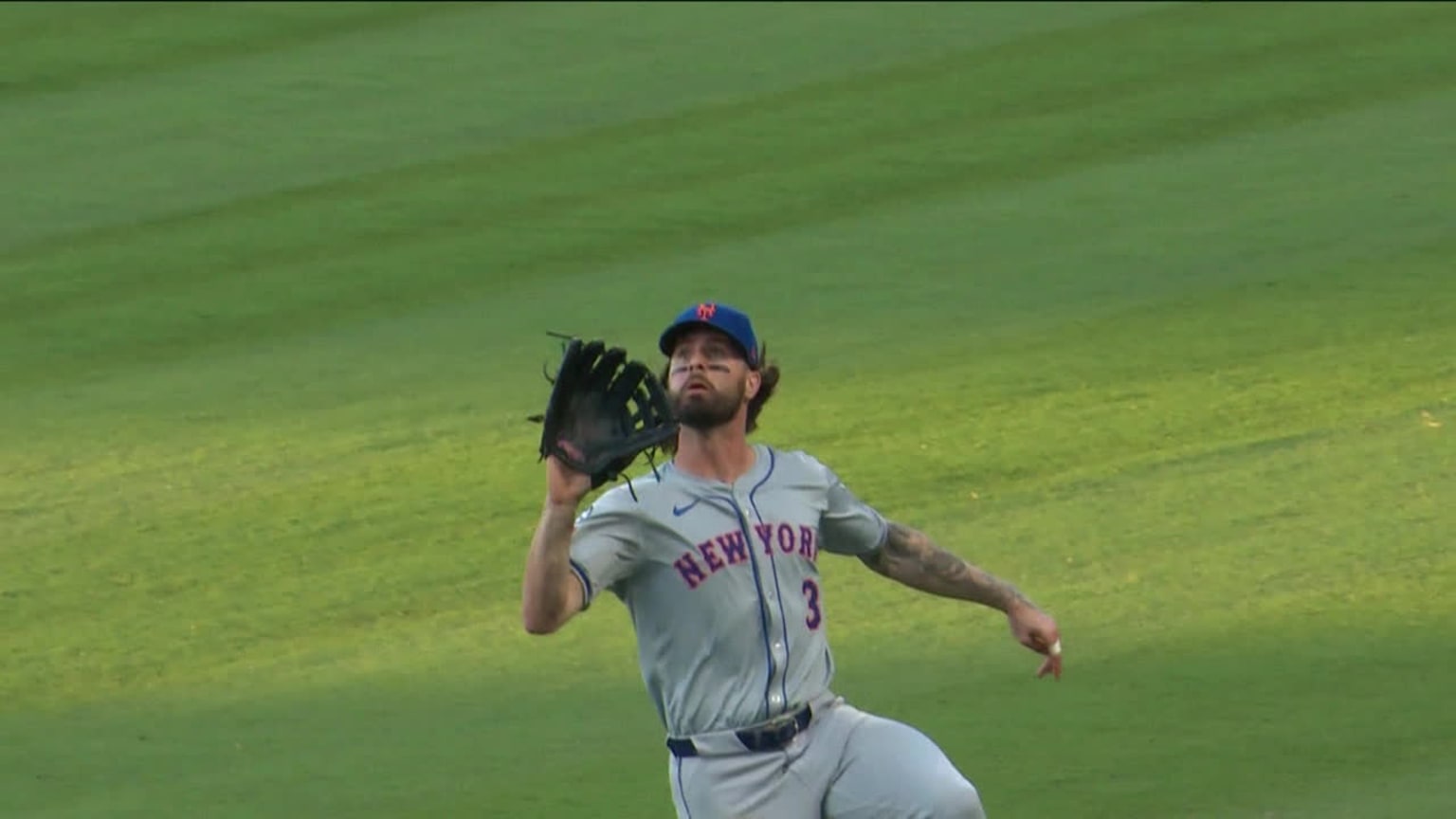 Jesse Winker #39 s sliding catch 08/03/2024 New York Mets