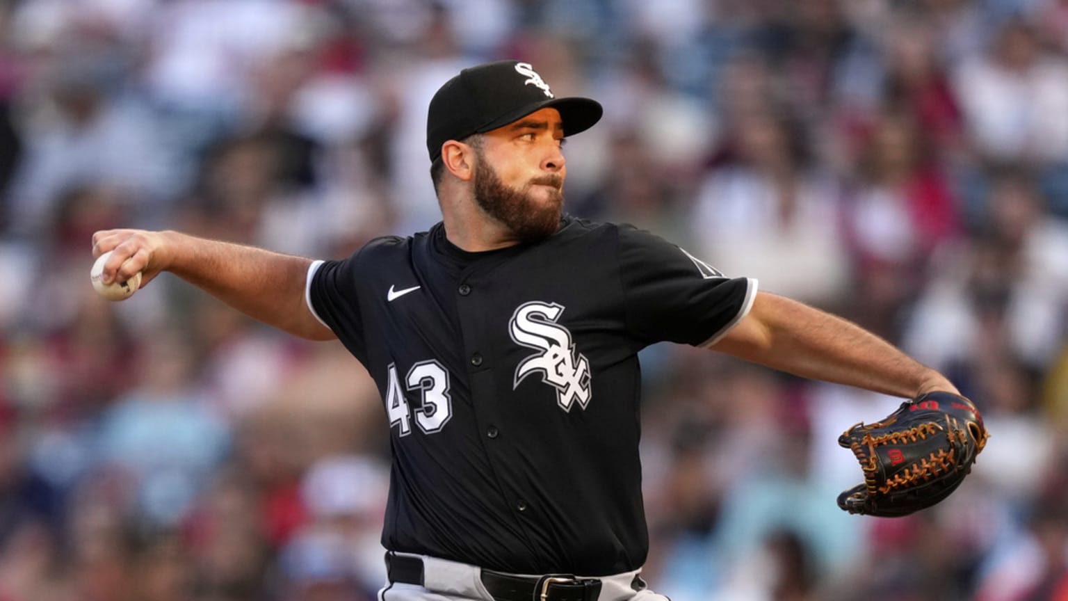 Aaron Civale K's eight, continues stellar streak | 08/02