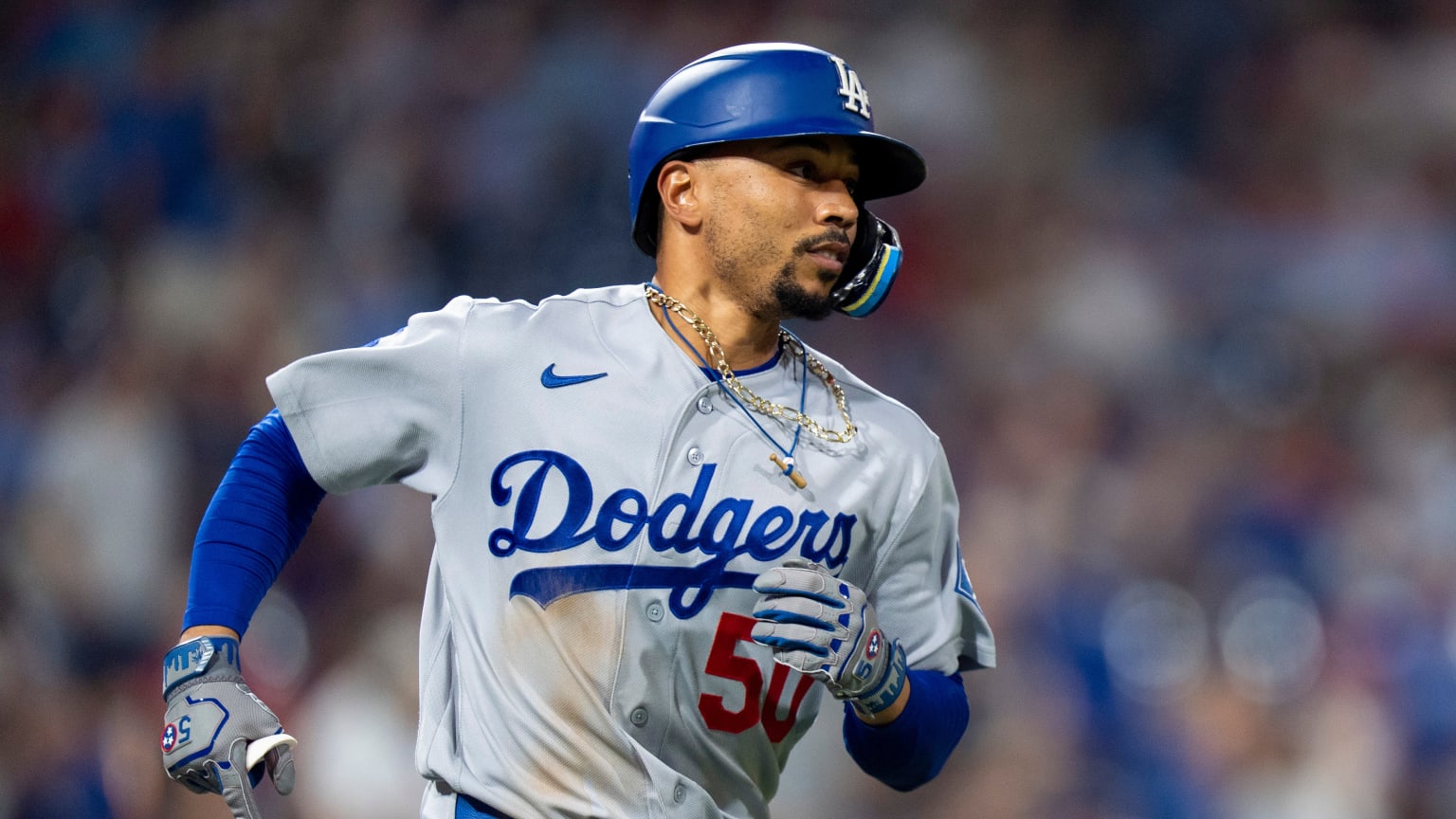 本日6/20まで‼︎ベッツ　2025.5.13 入場記念 Mookie Betts' second home run of the game (13) | 07/20/2026 | MLB.com