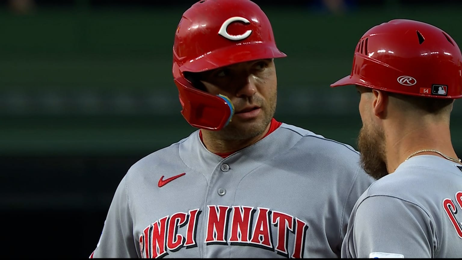 Joey Votto scores Jake Fraley with an RBI single | 07/31/2023 ...