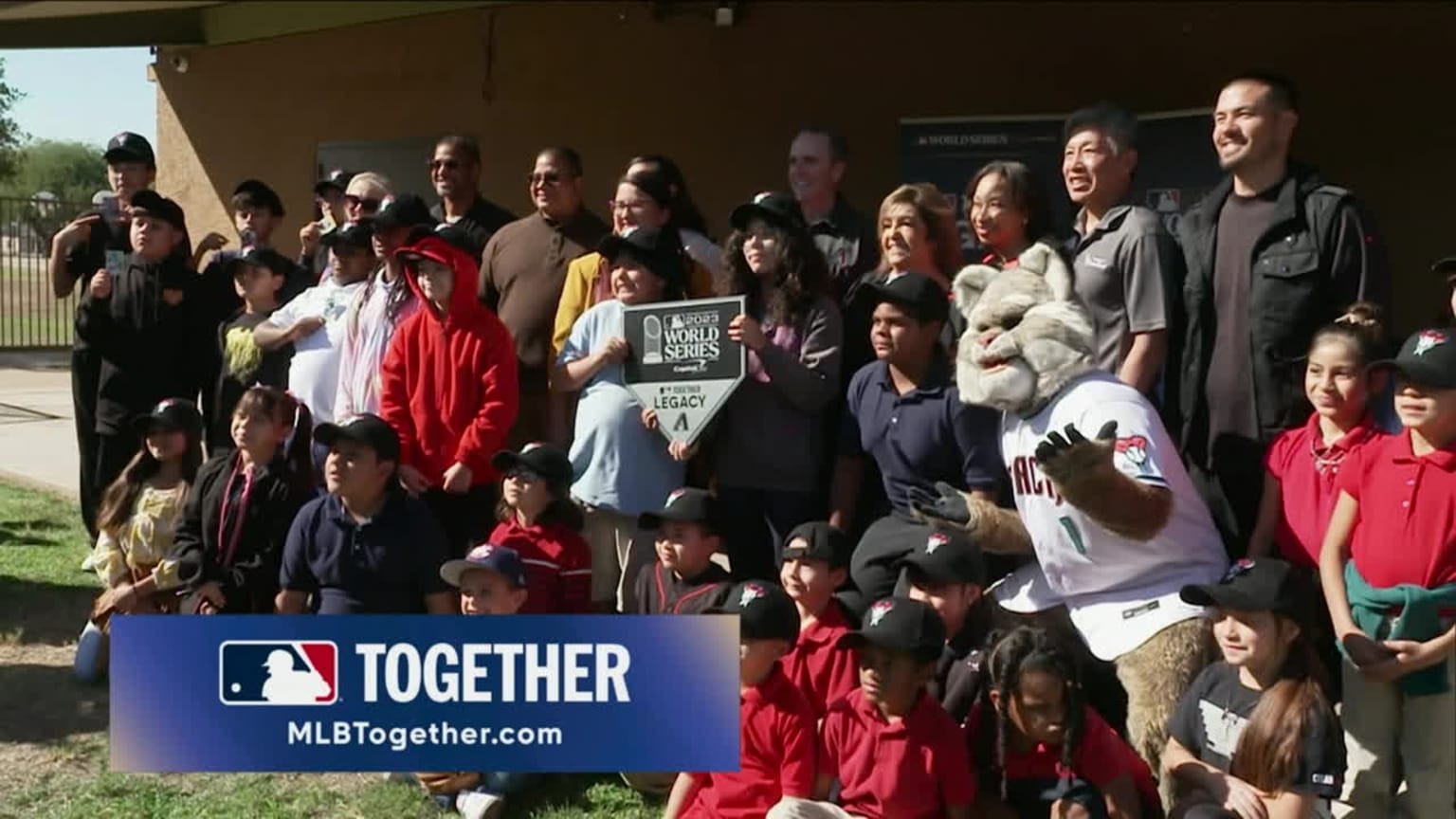 Dbacks make a donation to St. Mary's Food Bank 10/30/2023 Arizona