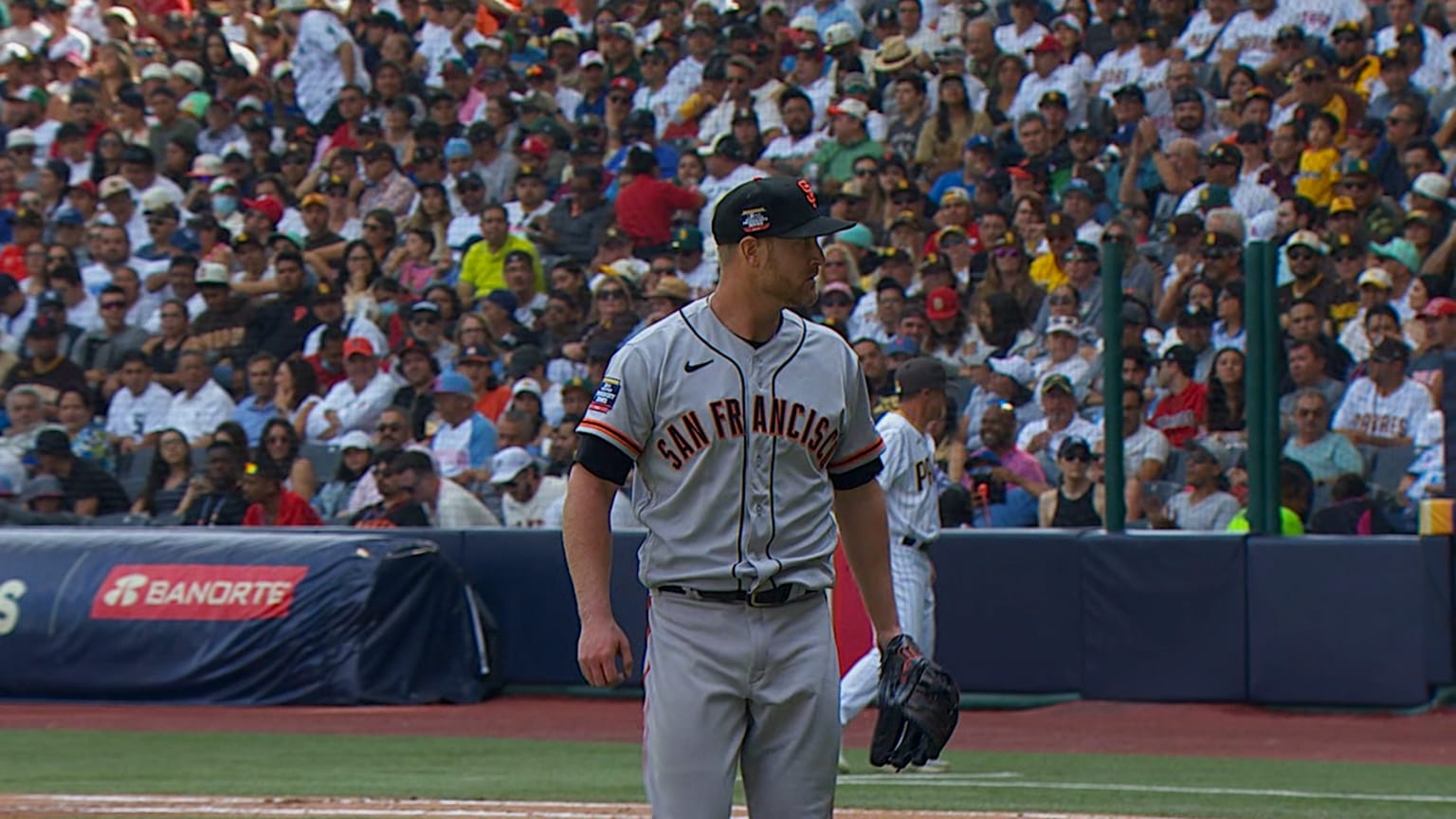 Giants' Oracle Park Curse Strikes Again: Offense Mia Vs. Padres - zoqkca1