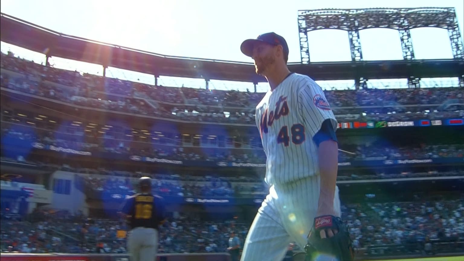 Jacob deGrom strikes out 8 straight to begin game, strengthens