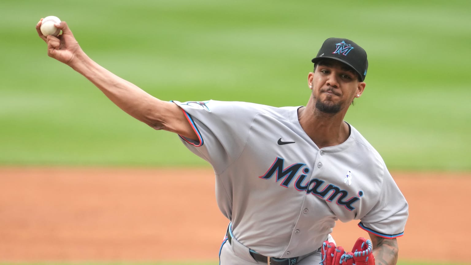 Eury Pérez, Walker Buehler kvn2jhdgngnlwk9gz2uw