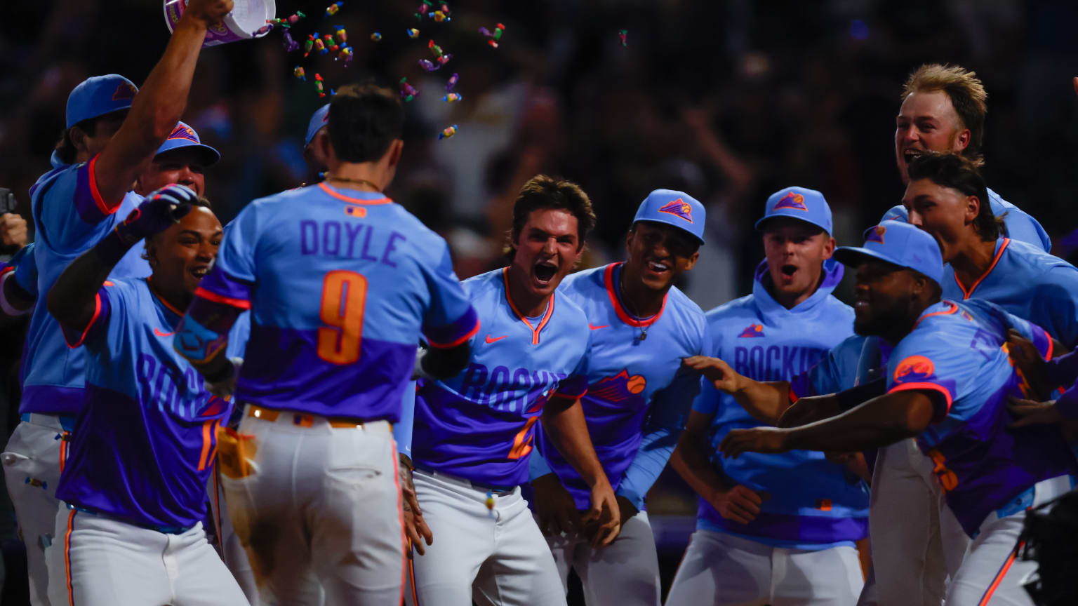 Brenton Doyle's walk-off two-run home run (8) | 08/01/2025 | MLB Japan