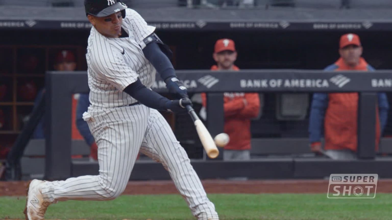 Jose Trevino homers twice as Yankees down Mariners 7-2 - Pinstripe