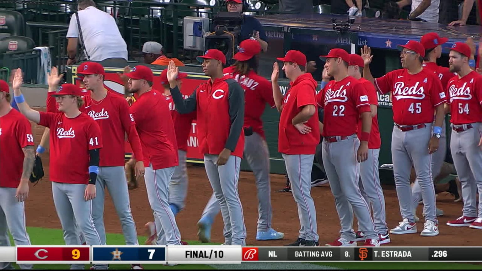 Alex Young picks up the save 06/18/2023 Cincinnati Reds