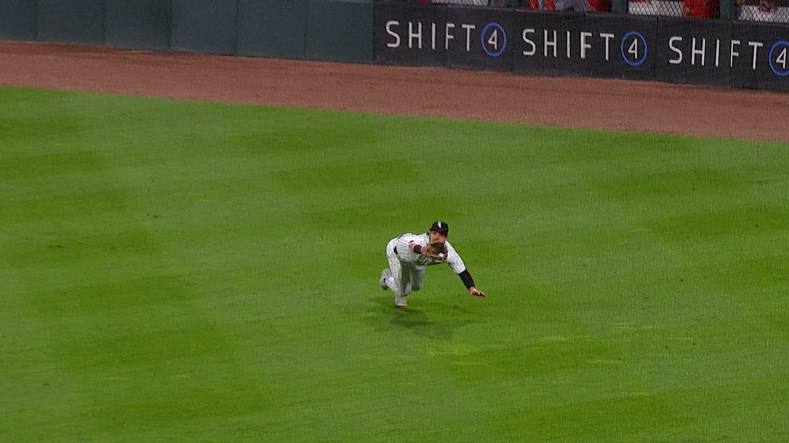 Dominic Fletcher's diving catch 09/25/2024 Chicago White Sox