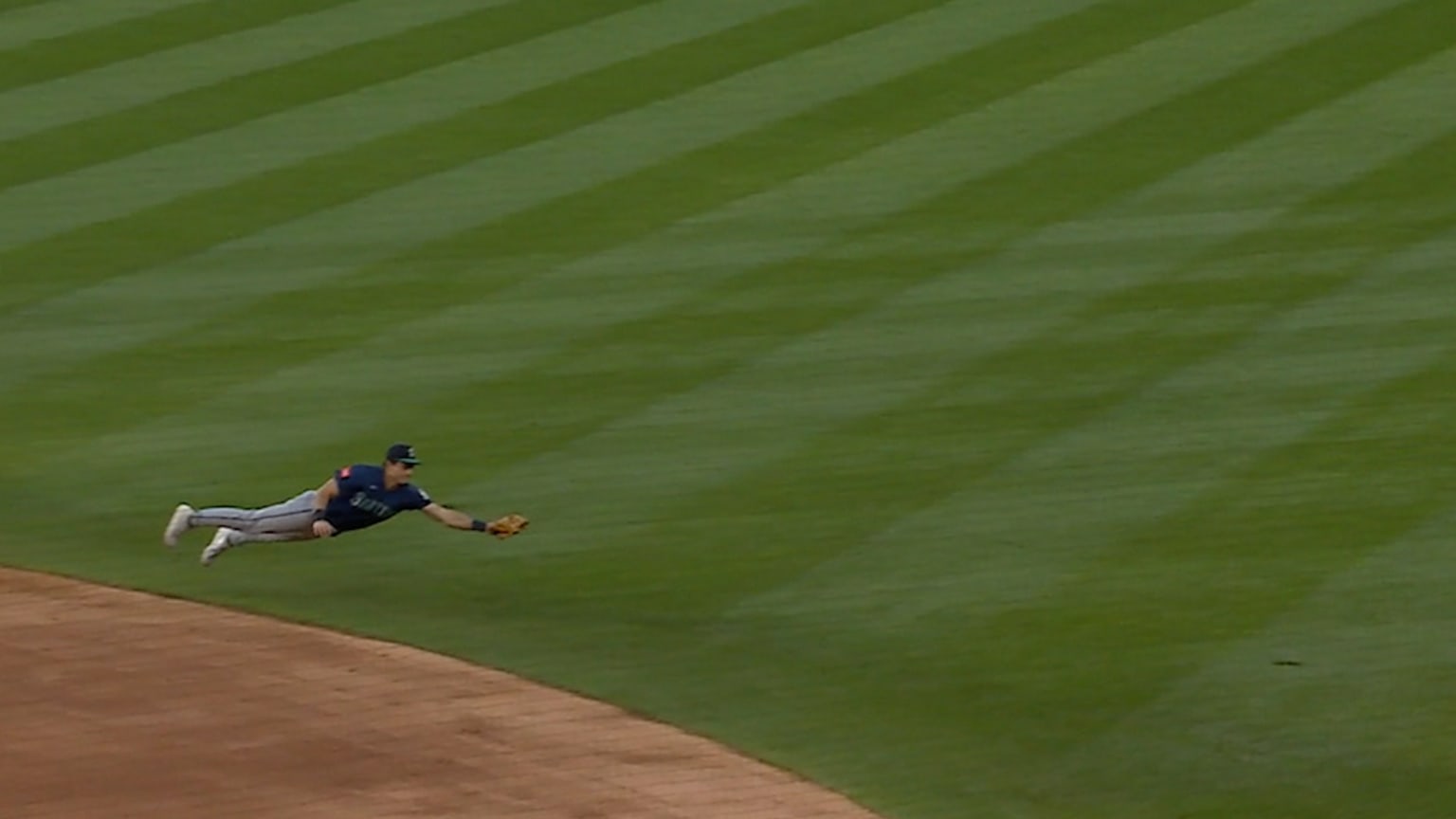 Cole Young's diving play | 05/09/2026 | Seattle Mariners